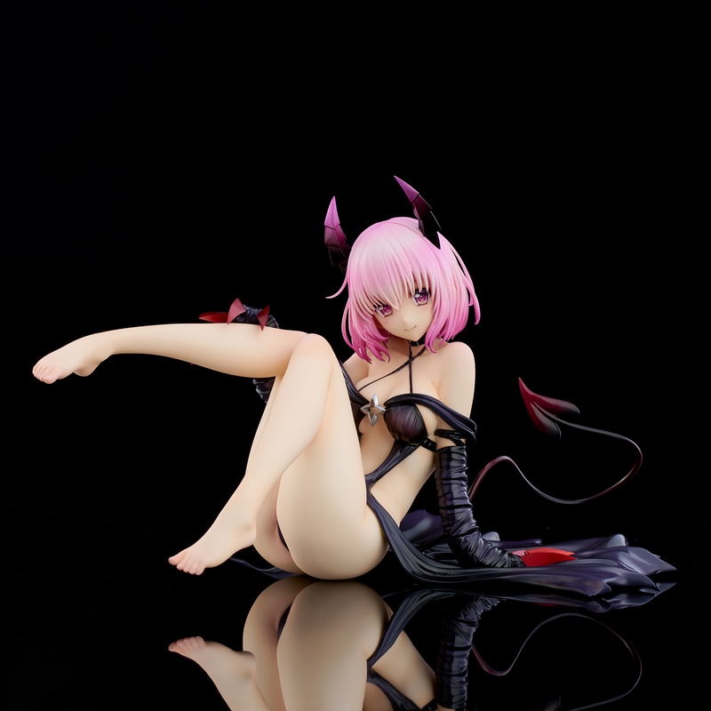 To Love-Ru Darkness 1/6 Scale Pre-Painted Figure: Momo Belia Deviluke Darkness Ver. (Re-run) image 2