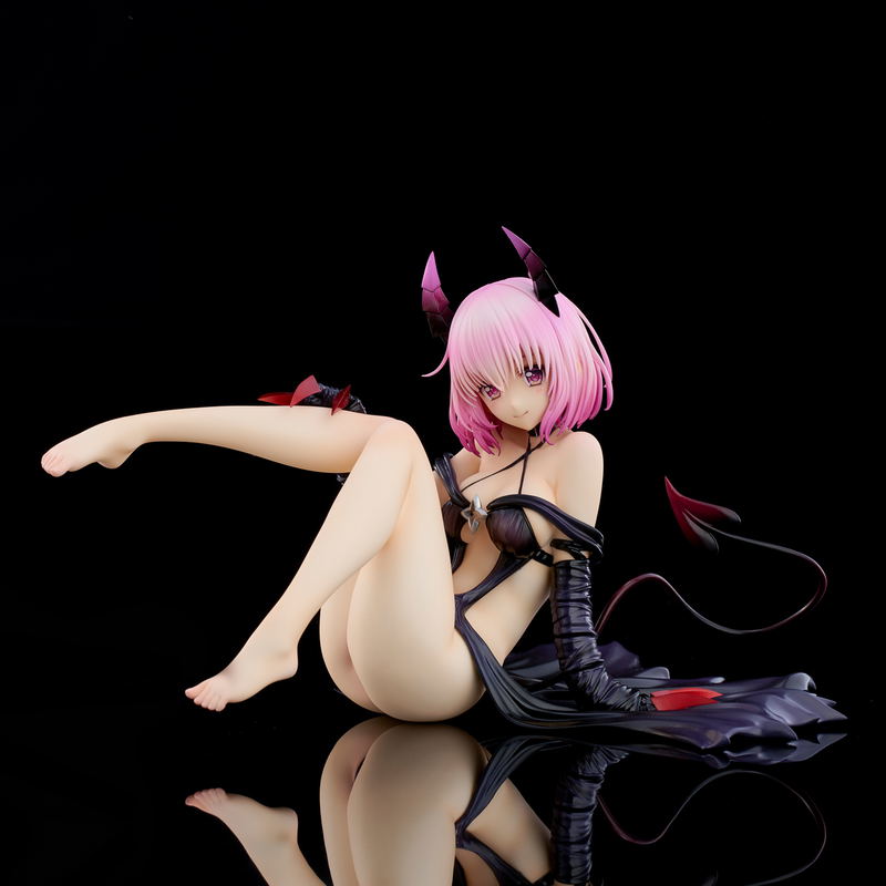 To Love-Ru Darkness 1/6 Scale Pre-Painted Figure: Momo Belia Deviluke Darkness Ver. (Re-run) image 4