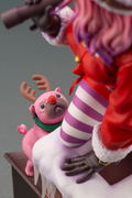 Plastic Angels 1/7 Scale Pre-Painted Figure: Anje Come Down the Chimney thumbnail 17