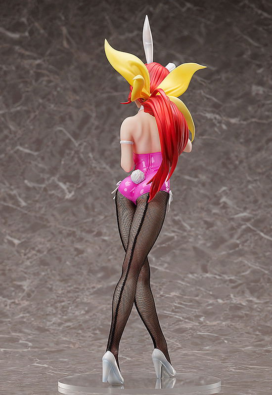 Muv-Luv Alternative 1/4 Scale Pre-Painted Figure: Sumika Kagami Bunny Ver. image 5