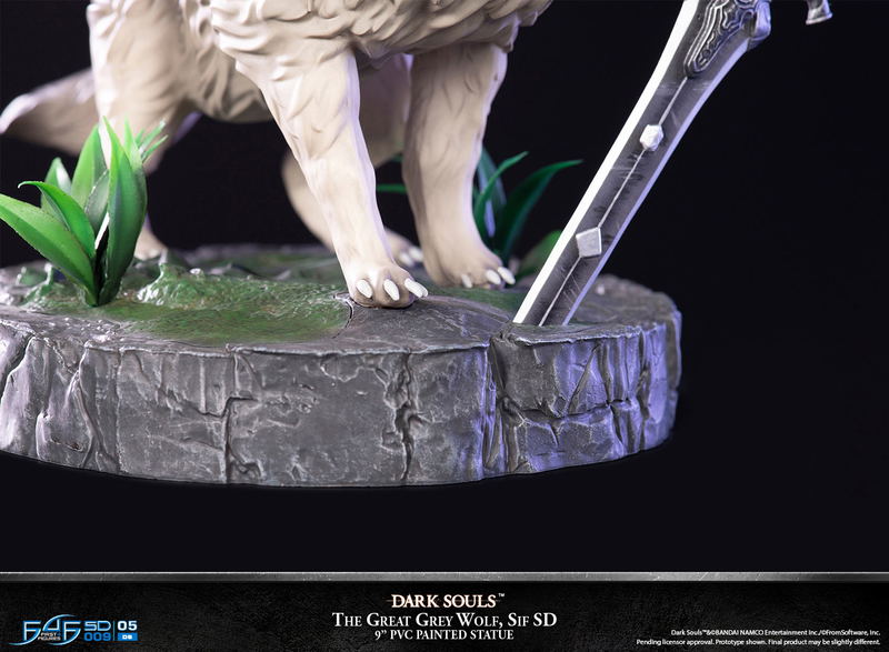 Dark Souls PVC Painted Statue: The Great Grey Wolf Sif SD [Standard Edition] image 18