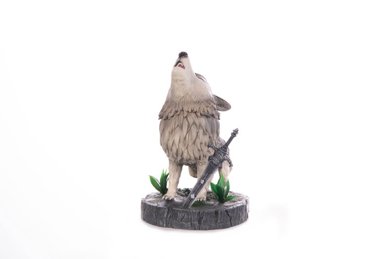 Dark Souls PVC Painted Statue: The Great Grey Wolf Sif SD [Standard Edition] image 4