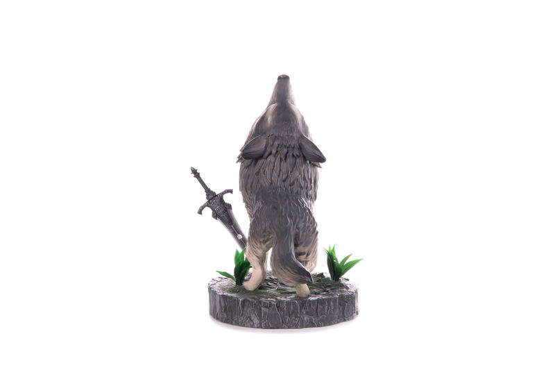 Dark Souls PVC Painted Statue: The Great Grey Wolf Sif SD [Standard Edition] image 7