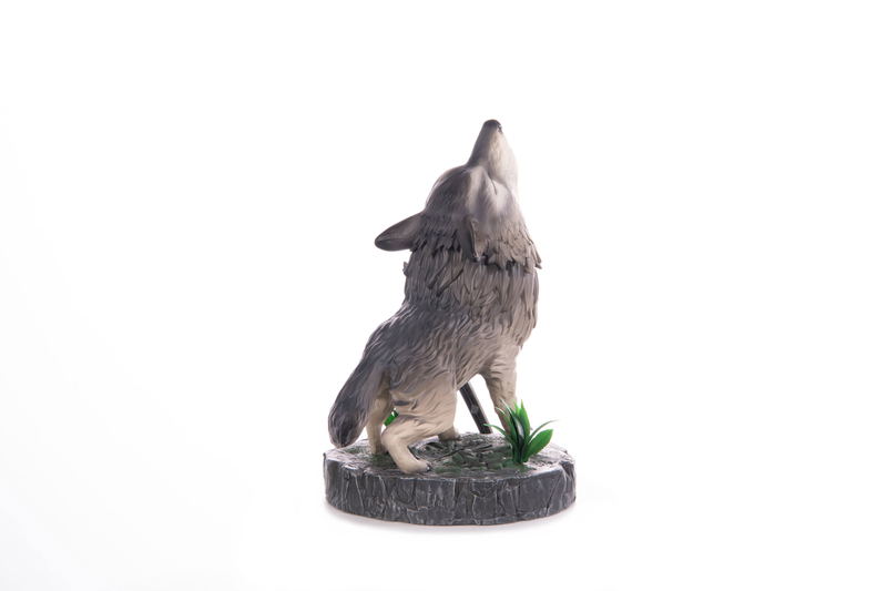 Dark Souls PVC Painted Statue: The Great Grey Wolf Sif SD [Standard Edition] image 8