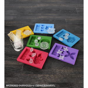 Demon Slayer: Kimetsu No Yaiba - Hashibira Inosuke Character Ice Tray_