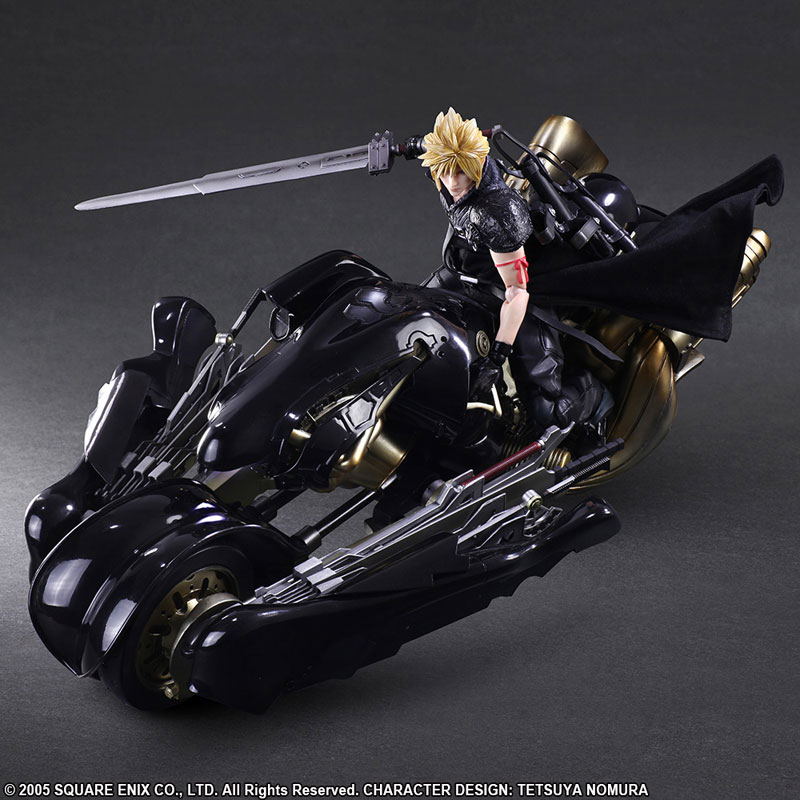 Final Fantasy VII Advent Children Play Arts Kai: Cloud Strife