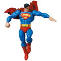 MAFEX Batman The Dark Knight Returns: Superman (The Dark Knight Returns) thumbnail 1