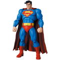 MAFEX Batman The Dark Knight Returns: Superman (The Dark Knight Returns) thumbnail 4