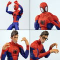 Spider-Man Into the Spider-Verse Action Figure: SV Action Peter B. Parker/Spider-Man thumbnail 7