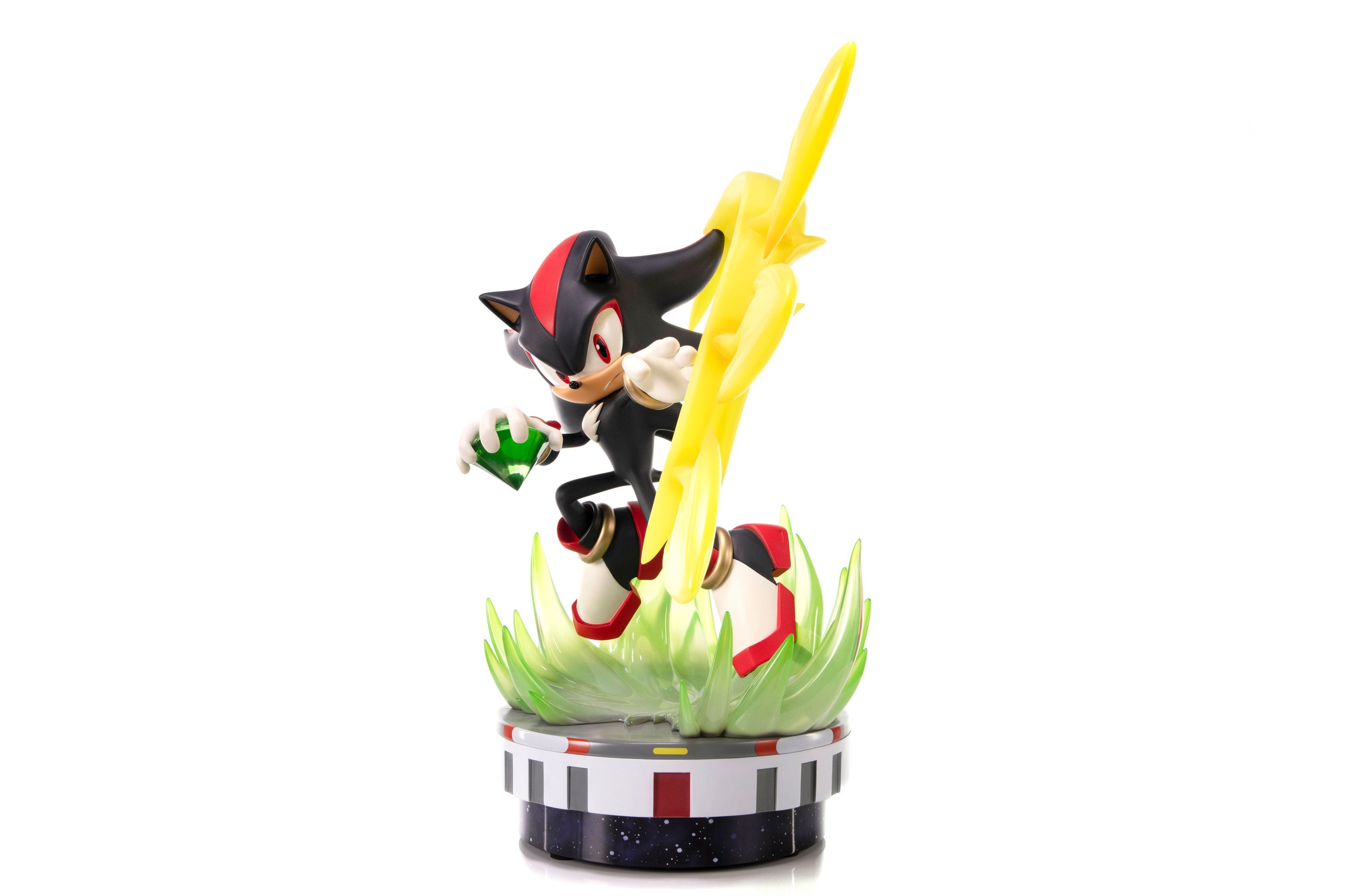 Sonic The Hedgehog – Super Shadow Statue Coming Soon