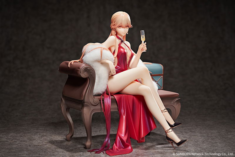 Girls' Frontline 1/7 Scale Pre-Painted Figure: OTs-14 Ruler of the Banquet Ver. image 3