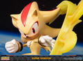 Sonic the Hedgehog Resin Painted Statue: Super Shadow [Standard Edition] thumbnail 30