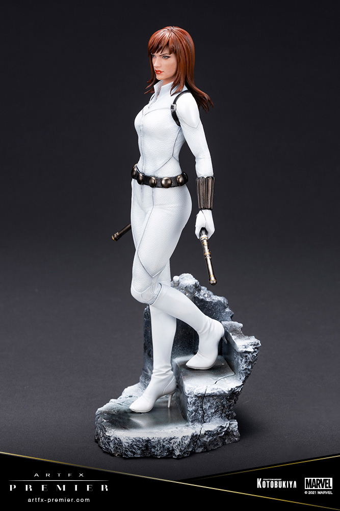 ARTFX Premier Marvel Universe Avengers 1/10 Scale Pre-Painted Figure: Black Widow White Costume Edition image 3