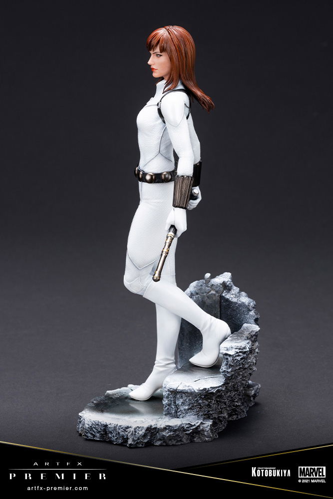 ARTFX Premier Marvel Universe Avengers 1/10 Scale Pre-Painted Figure: Black Widow White Costume Edition image 4
