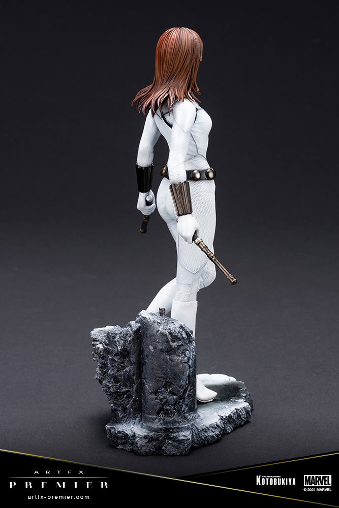 ARTFX Premier Marvel Universe Avengers 1/10 Scale Pre-Painted Figure: Black Widow White Costume Edition image 7