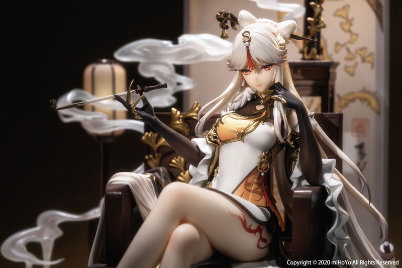 Genshin Impact 1/7 Scale Pre-Painted Figure: Ningguang Gold Leaf and Pearly Jade Ver. image 15