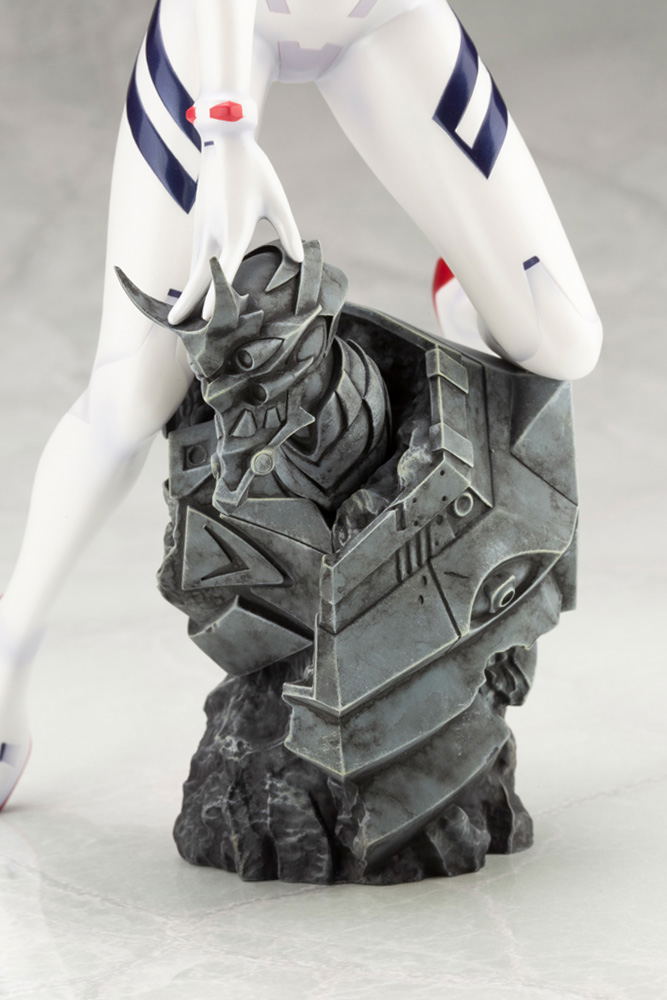Evangelion 3.0+1.0 Thrice Upon a Time 1/6 Scale Pre-Painted Figure: Asuka Shikinami Langley White Plugsuit Ver. image 11