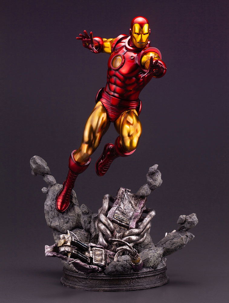 Marvel Universe Avengers 1/6 Scale Fine Art Statue: Iron Man image 2