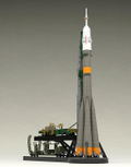 MODEROID 1/150 Scale Plastic Model: Soyuz Rocket & Transport Train (Re-run) thumbnail 4
