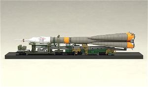 MODEROID 1/150 Scale Plastic Model: Soyuz Rocket & Transport Train (Re-run)