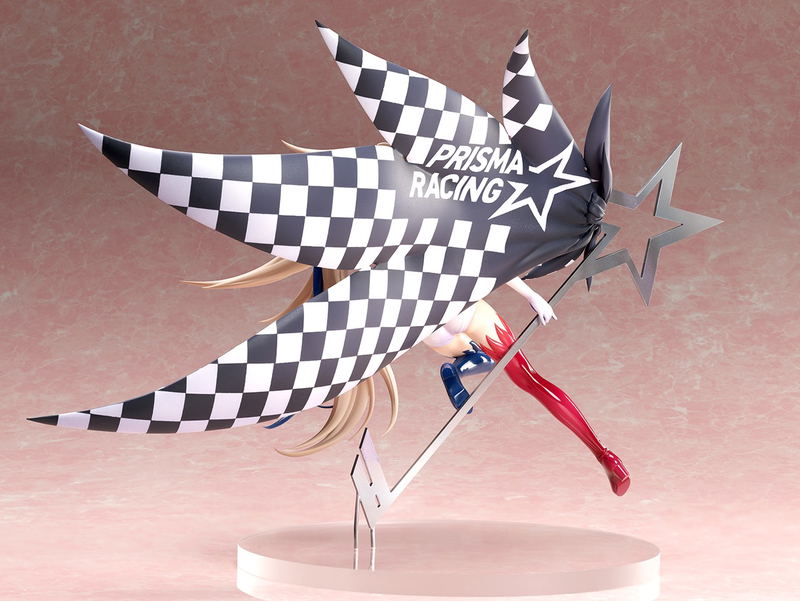 Fate/kaleid liner Prisma Illya 3rei!! 1/7 Scale Pre-Painted Figure: Illyasviel von Einzbern Prisma Racing Ver. image 3