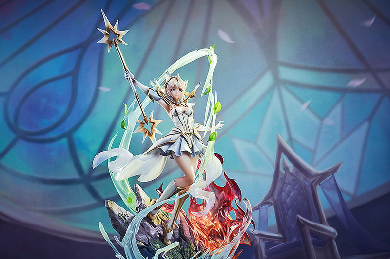 League of Legends 1/7 Scale Pre-Painted Figure: Elementalist Lux image 8