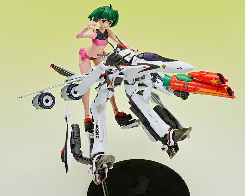 ACKS V.F.G. Macross Frontier Plastic Model Kit: VF-25F Messiah Ranka Lee image 12