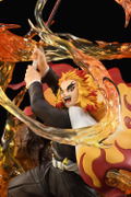 Demon Slayer Kimetsu no Yaiba 1/8 Scale Pre-Painted Figure: Kyojuro Rengoku DX Ver. thumbnail 8