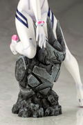 Evangelion 3.0+1.0 Thrice Upon a Time 1/6 Scale Pre-Painted Figure: Mari Illustrious Makinami White Plugsuit Ver. thumbnail 13