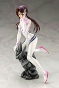Evangelion 3.0+1.0 Thrice Upon a Time 1/6 Scale Pre-Painted Figure: Mari Illustrious Makinami White Plugsuit Ver. thumbnail 3