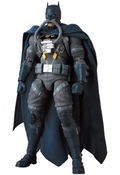 MAFEX Batman Hush: Batman Stealth Jumper Ver. thumbnail 4