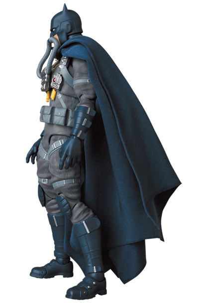 MAFEX Batman Hush: Batman Stealth Jumper Ver. image 7
