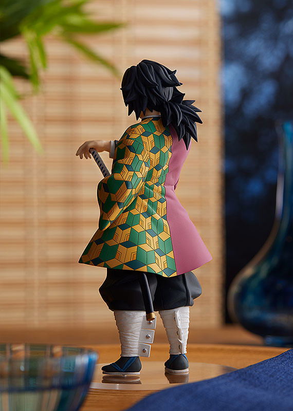 Demon Slayer Kimetsu no Yaiba: Pop Up Parade Giyu Tomioka image 3