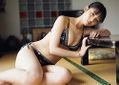 Hina Kikuchi 1st Photobook - Flapping thumbnail 3
