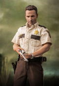 The Walking Dead 1/6 Scale Action Figure: Rick Grimes Season 1 thumbnail 6