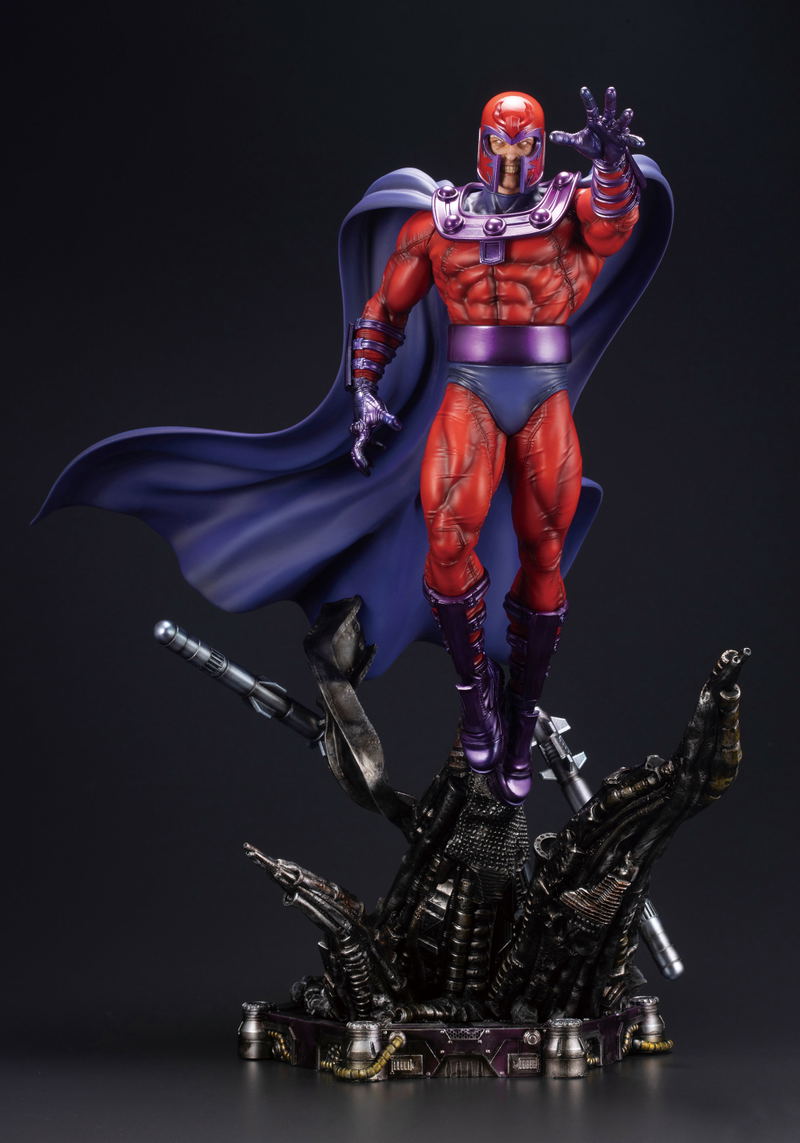 Marvel Universe X-Men 1/6 Scale Fine Art Statue: Magneto image 2