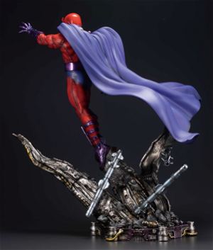 Marvel Universe X-Men 1/6 Scale Fine Art Statue: Magneto