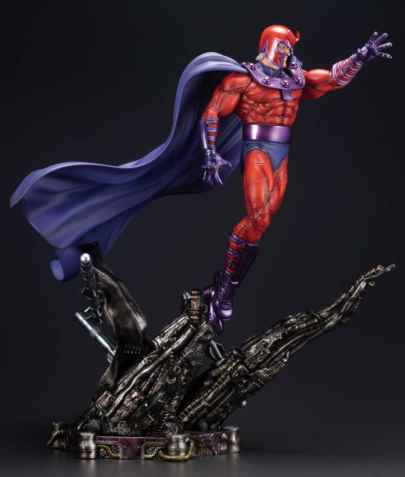Marvel Universe X-Men 1/6 Scale Fine Art Statue: Magneto image 7