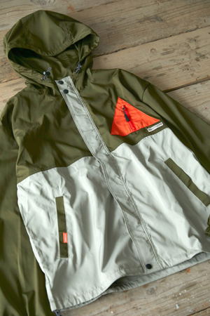 Yuru Camp - Wilderness Experience Collaboration Packable Mountain Jacket Khaki (XL Size)_