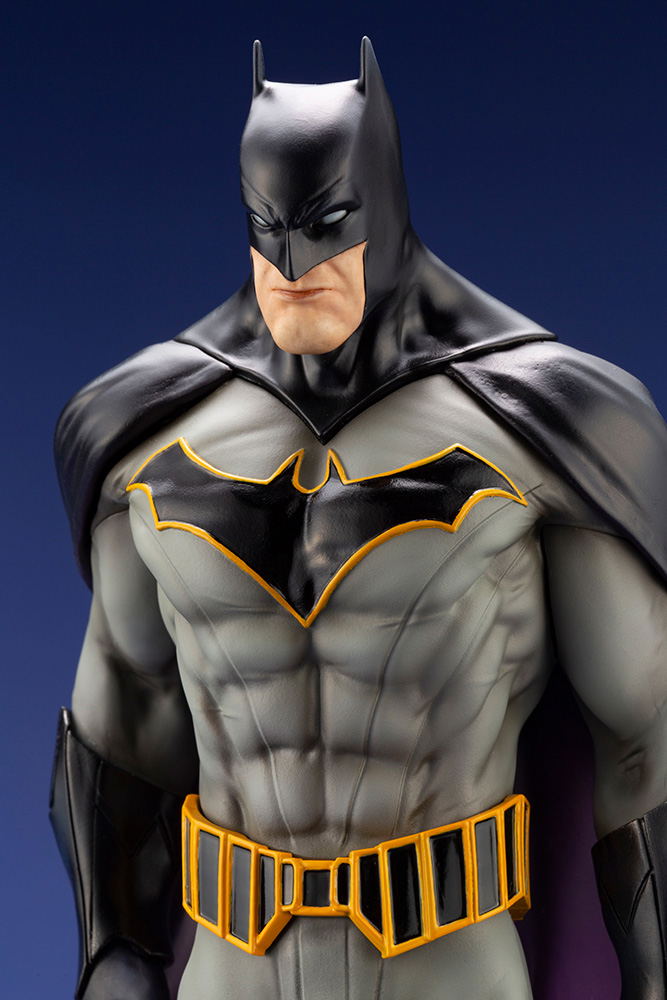 ARTFX Batman Last Knight on Earth 1/6 Scale Pre-Painted Figure: Batman image 12