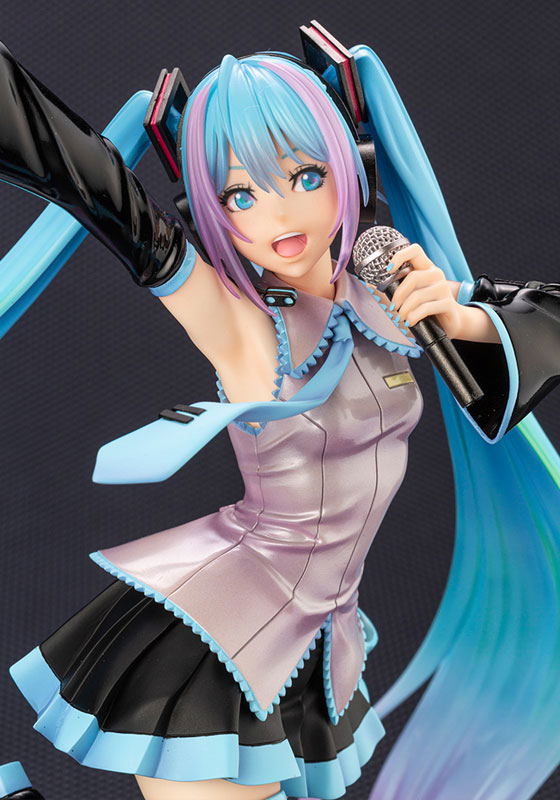 My Little Pony Bishoujo 1/7 Scale Pre-Painted Figure: Hatsune Miku image 9