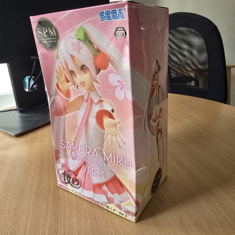 Piapro Characters Hatsune Miku SPM Figure: Sakura Miku Ver. 3 (Damaged Box) image 2
