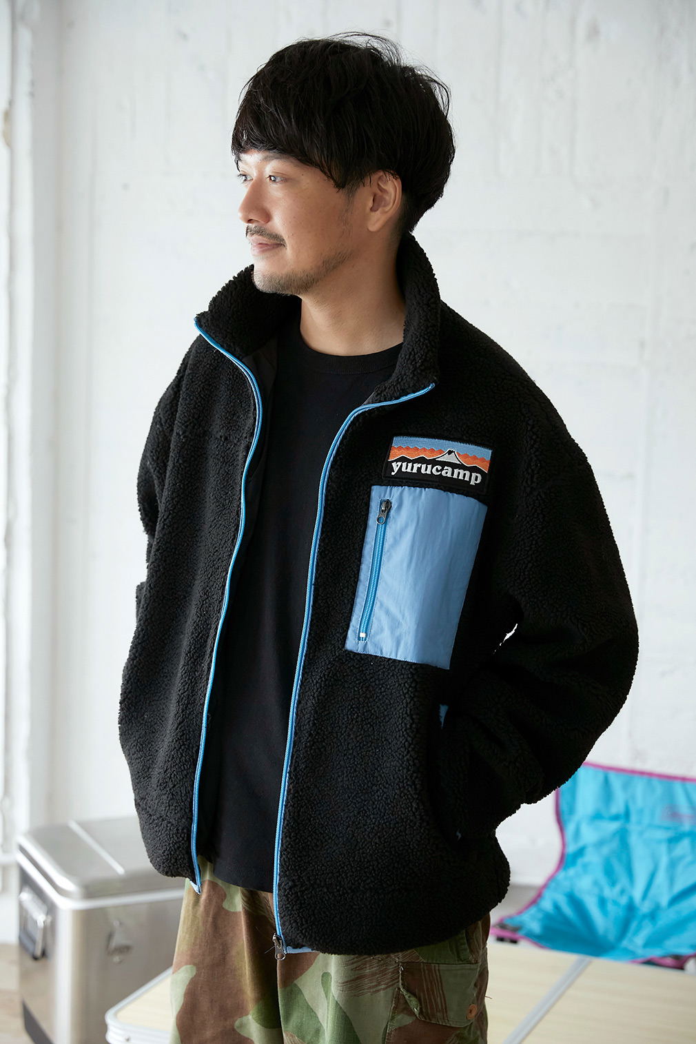 Yuru Camp - Mount Fuji Logo Boa Fleece Jacket Black (XL Size) Yuru Camp - Mount Fuji Logo Boa Fleece Jacket Black (XL Size)