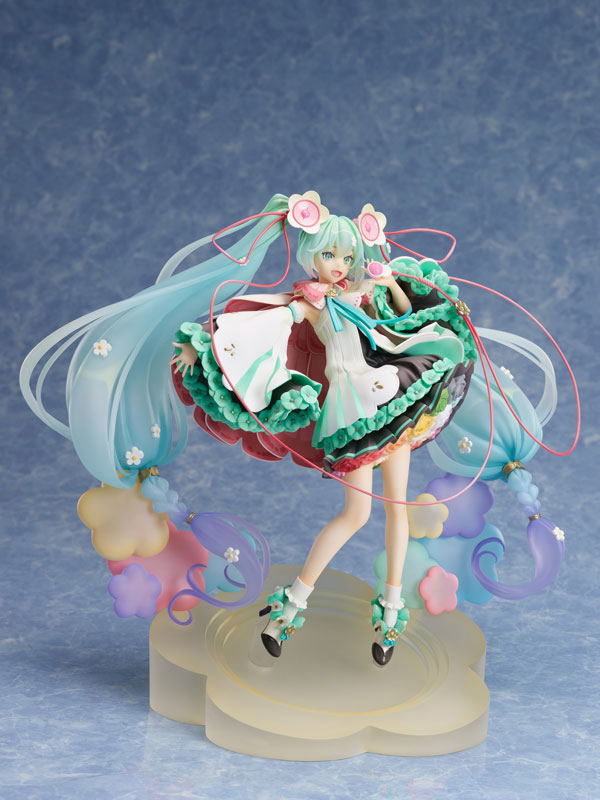 Piapro Characters 1/7 Scale Pre-Painted Figure: Hatsune Miku Magical Mirai 2021 Ver. image 2