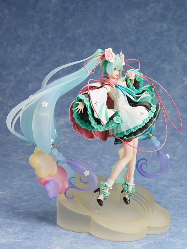 Piapro Characters 1/7 Scale Pre-Painted Figure: Hatsune Miku Magical Mirai 2021 Ver. image 7