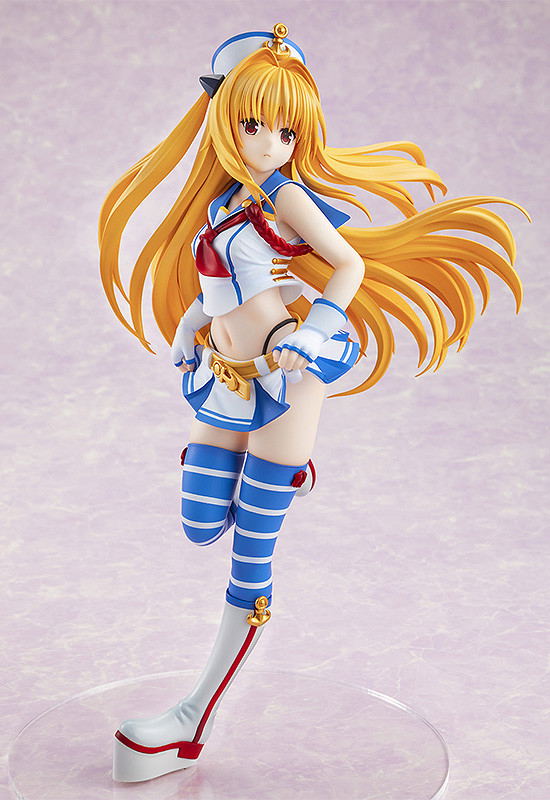 CA Works To Love Ru Darkness 1/7 Scale Pre-Painted Figure: Golden Darkness Breezy Seaside Ver. image 2