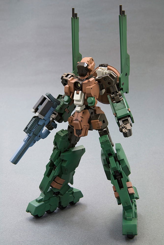 Frame Arms 1/100 Scale Plastic Model Kit: RF-9 Revenant Eye :RE2 image 2