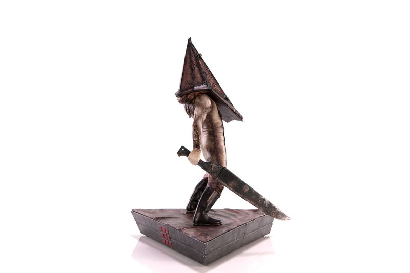 Silent Hill 2 Resin Painted Statue: Red Pyramid Thing [Standard Edition] image 5