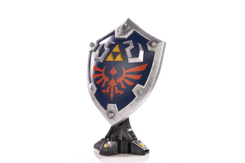 The Legend of Zelda Breath of the Wild PVC Painted Statue: Hylian Shield [Standard Edition] image 2