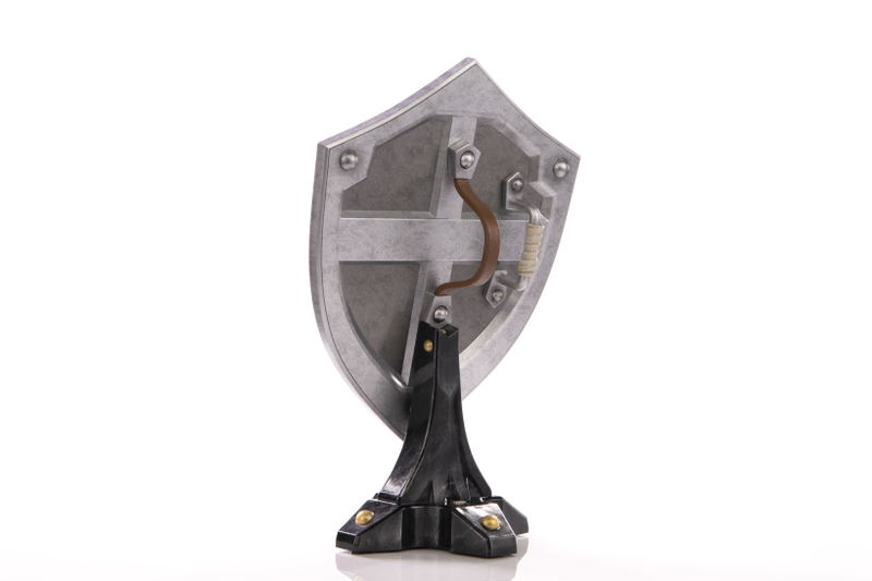 The Legend of Zelda Breath of the Wild PVC Painted Statue: Hylian Shield [Standard Edition] image 4